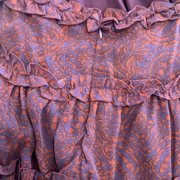 VICI Georgie Ruffle Tiered Mini Dress Deep V Purple Print Open Back NWT Sz S - Picture 12 of 13